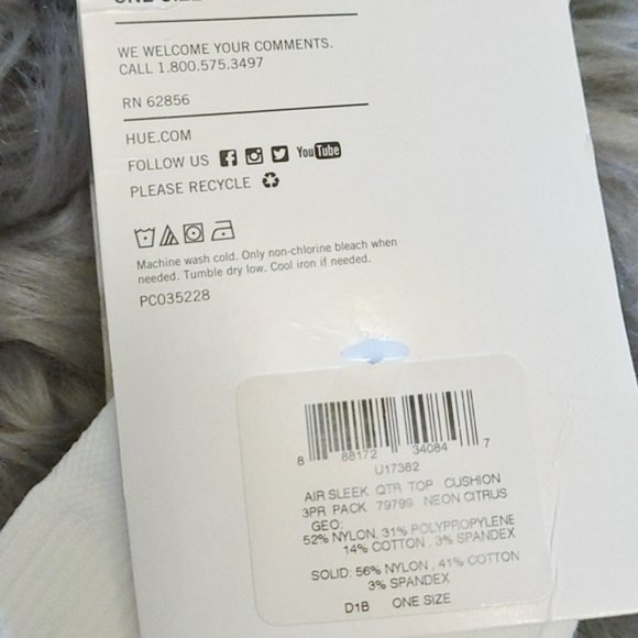 NEW Hue Womens 3 Pair Air Sleek Quarter Top Cushion Socks NWT - Picture 3 of 5